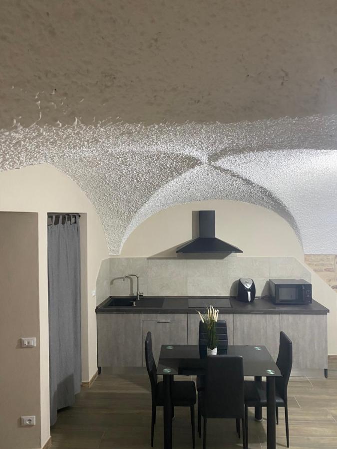 Appartamento B&B C'Era Una Volta Solferino Luaran gambar